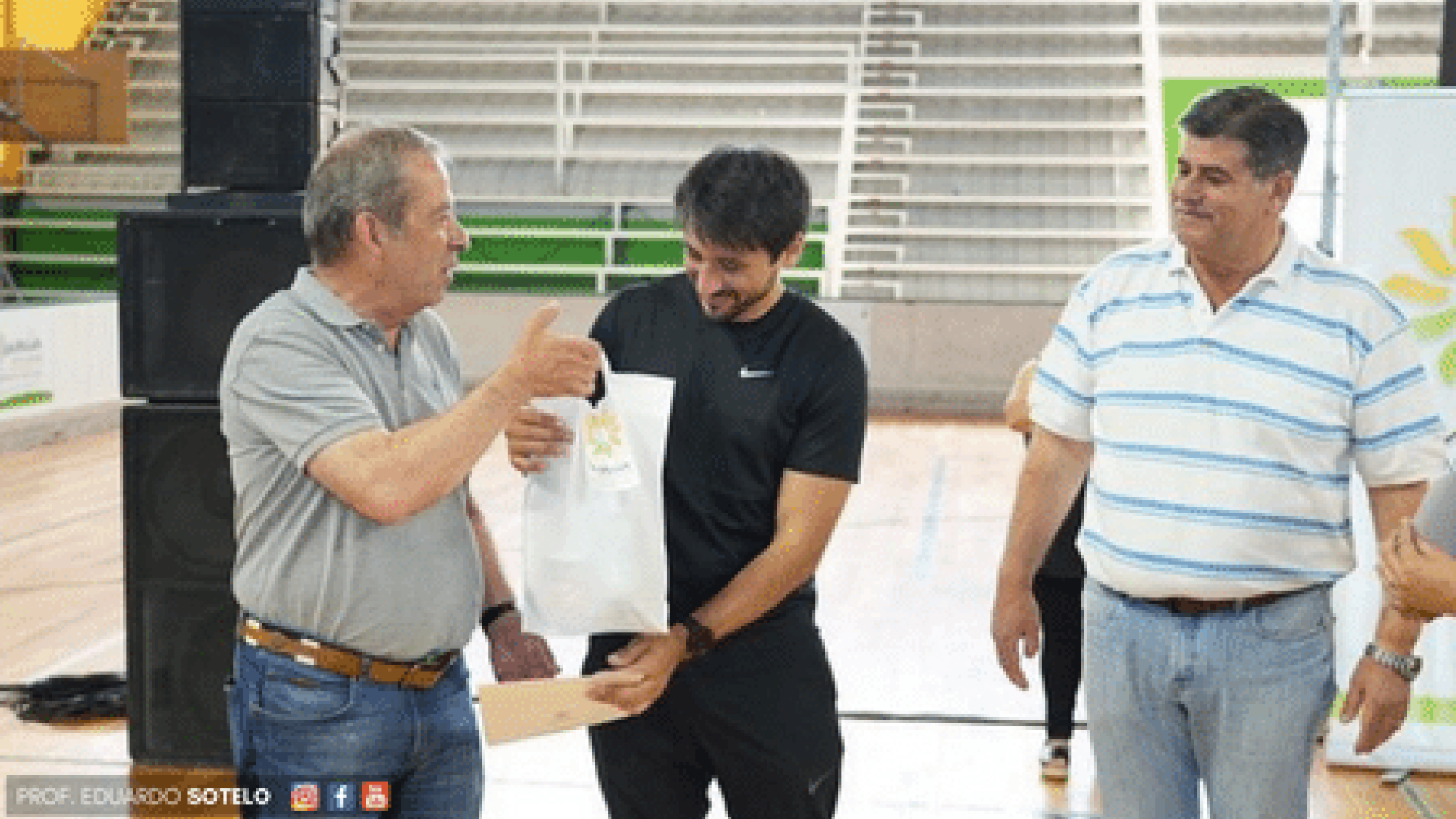 Disertó el profesor Eduardo Sotelo, especialista en el trabajo con niños con desafíos para el desarrollo, autismo e inclusión educativa